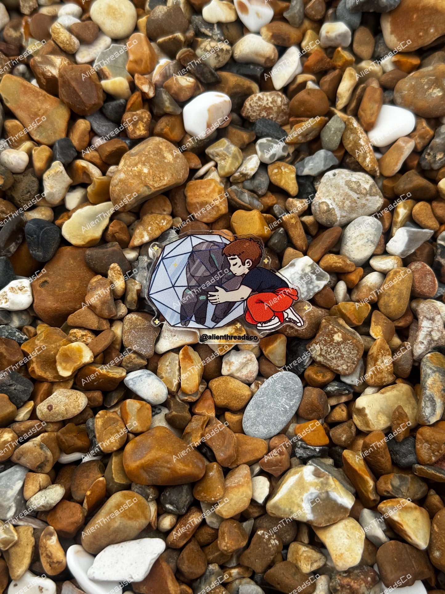 Grace + Rocky Hug ~ Mini pin